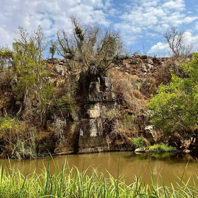Hot Spring Bungalow In Limpopo Gemsbokfontein Buitenkant foto